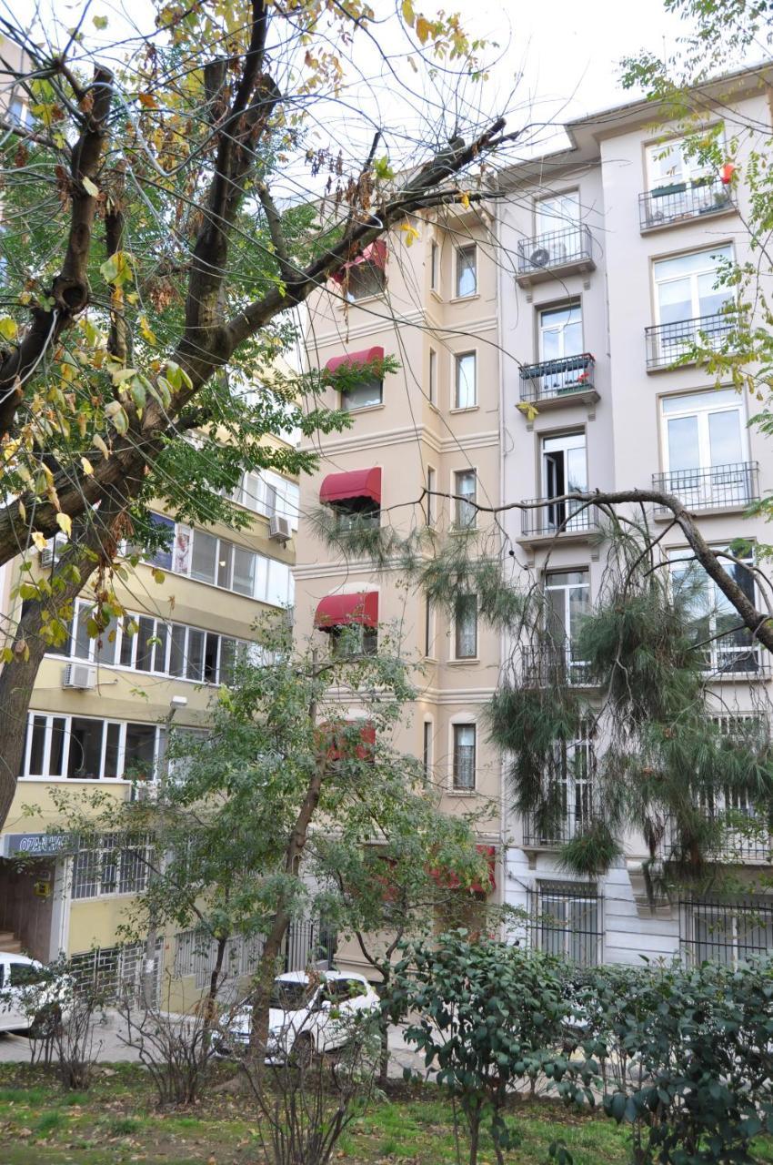 Away Hotel Istanbul Exterior photo